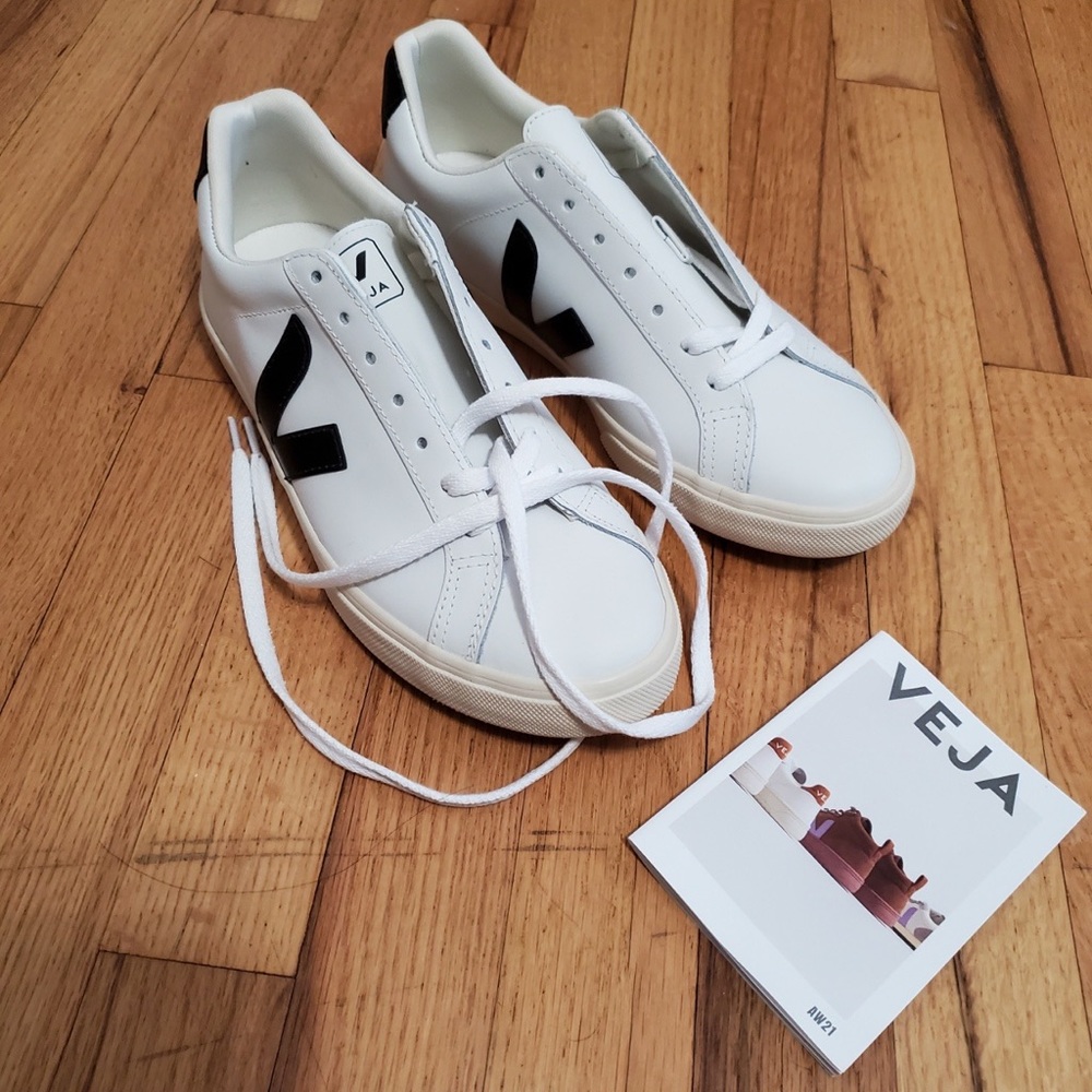 NWT✨Veja Esplar Campo Leather Sneakers